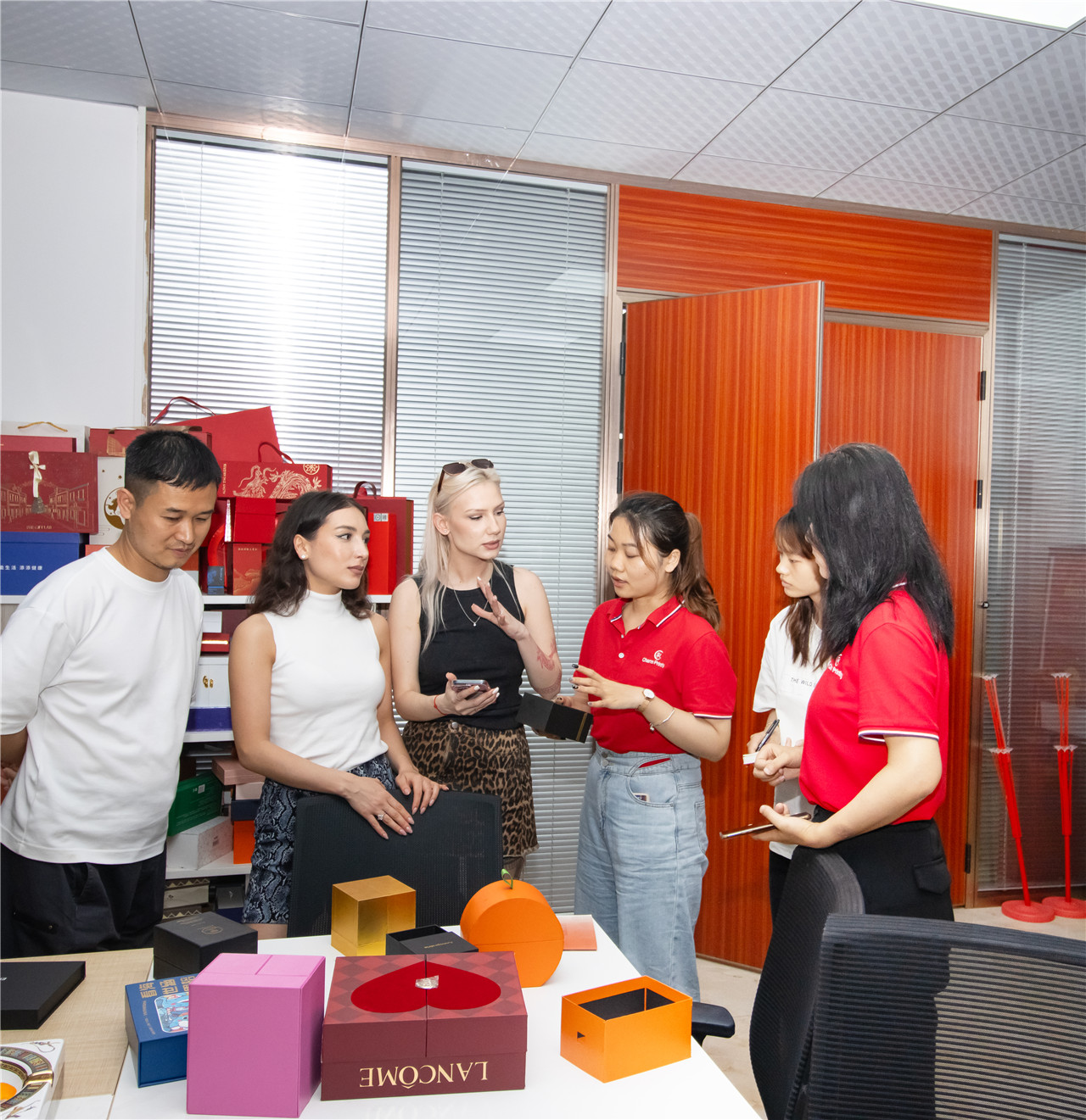 Russian customer reception